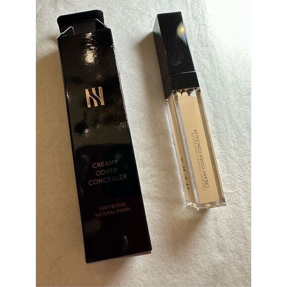 HERA Creamy Cover Concealer 7.5g. Color vanilla - Picture 2 of 5